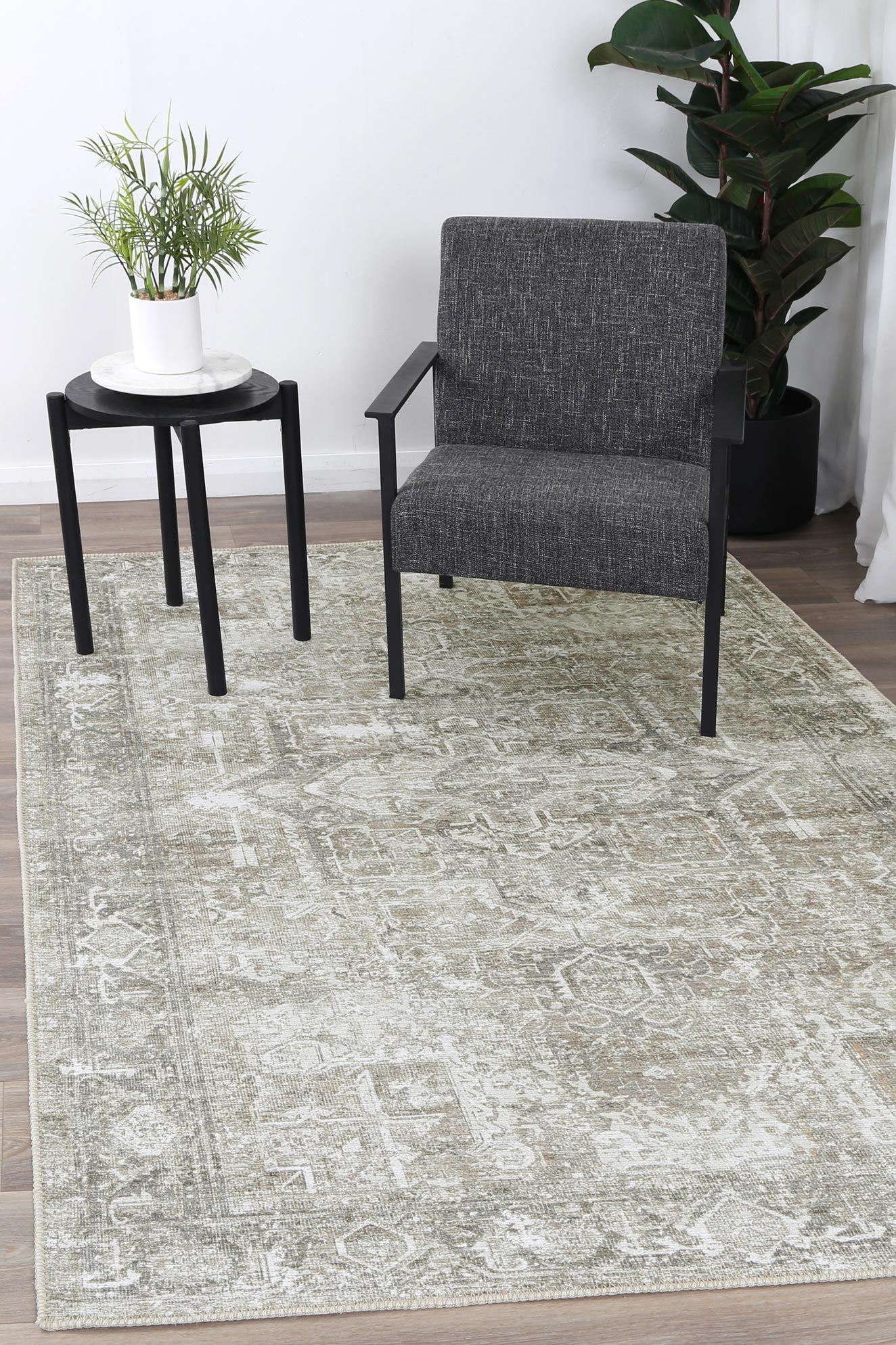 Motueka Berossus Nuzi Beige Machine Washable Rug