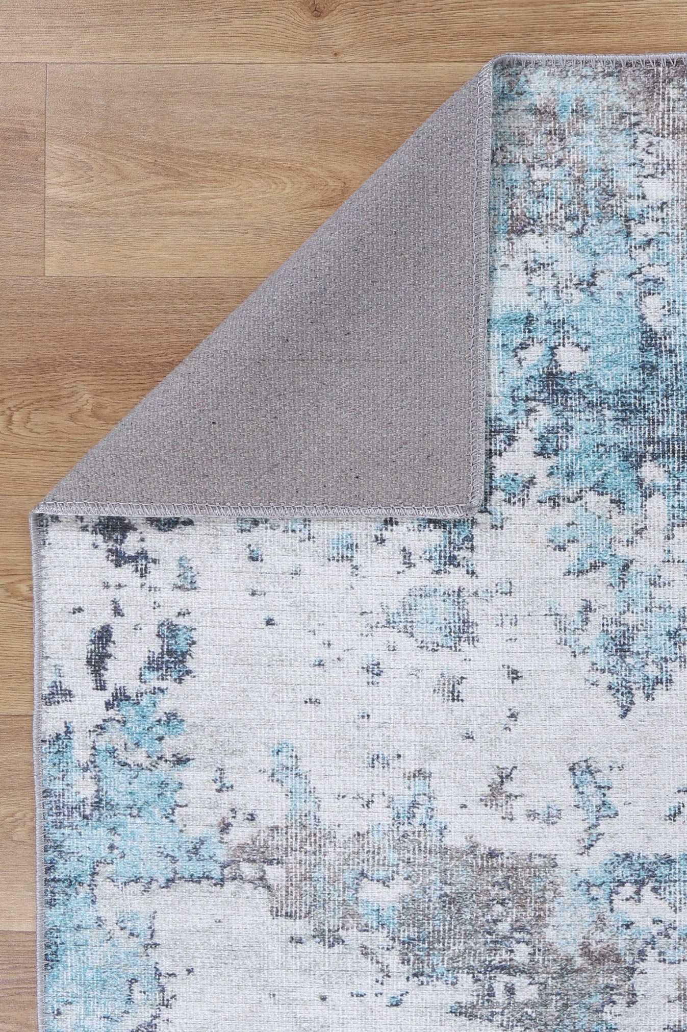 Karamea Akkad Blue Machine Washable Rug