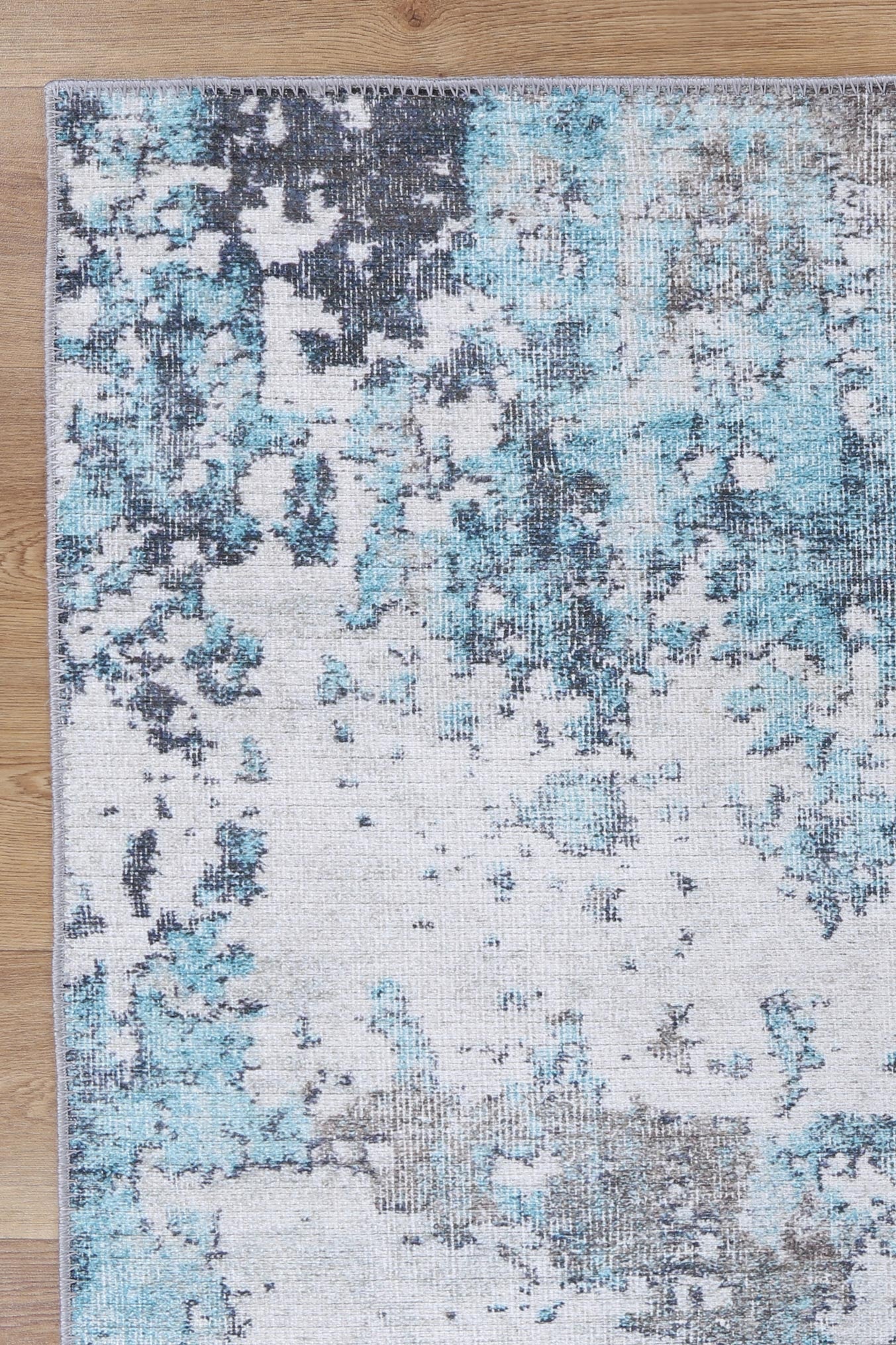 Karamea Akkad Blue Machine Washable Rug