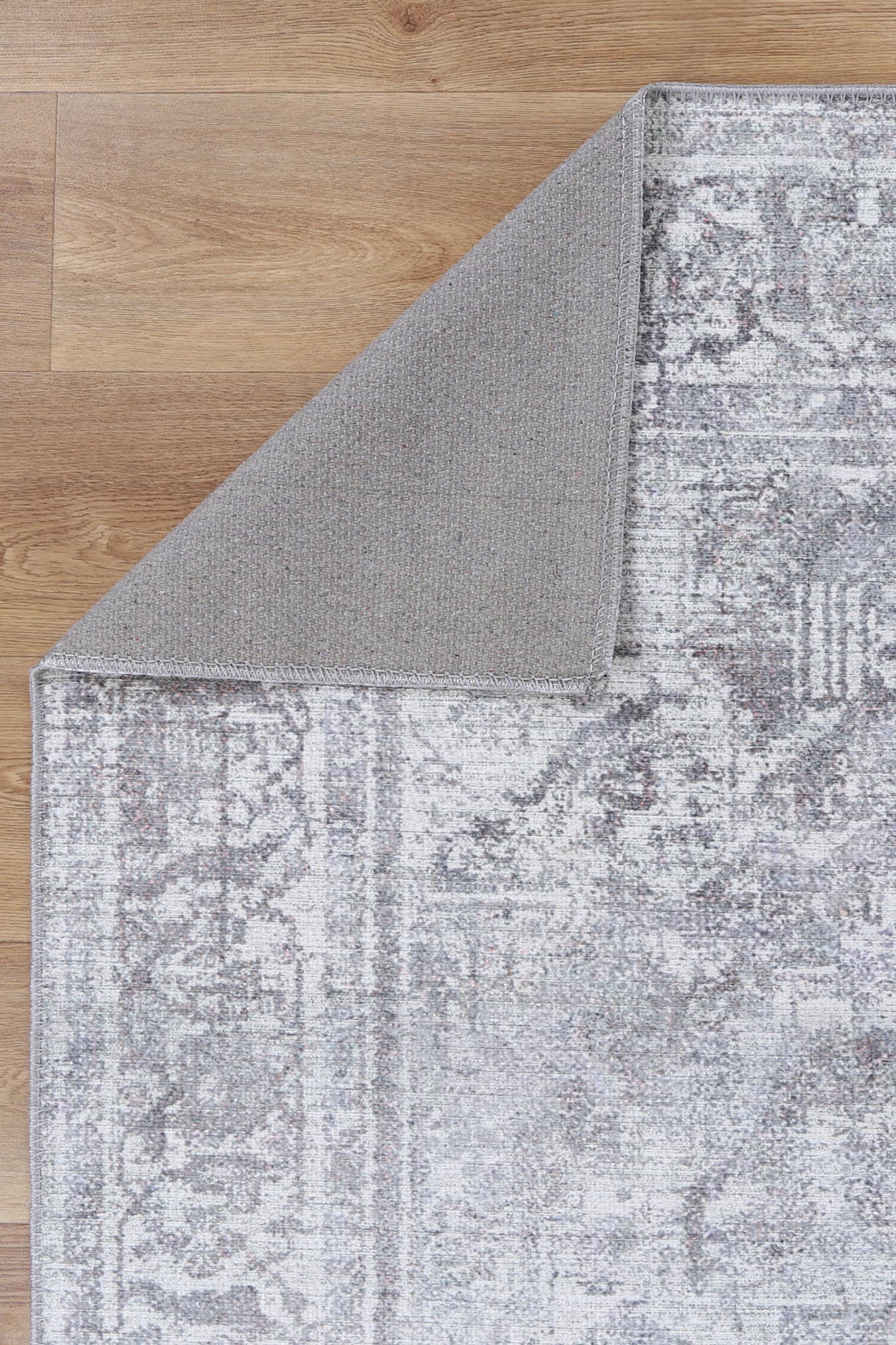 Takaka Arbela Grey Machine Washable Rug