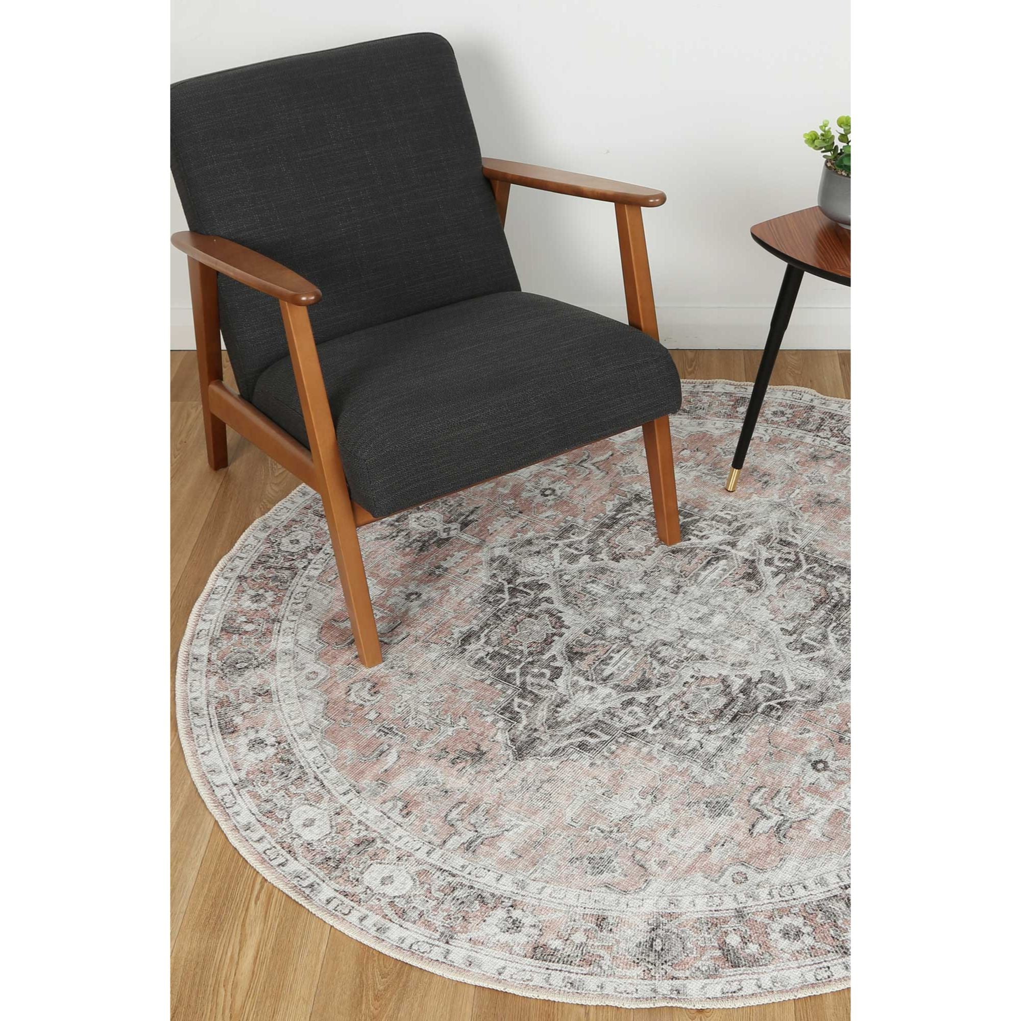 Matakana Cezanne Blush Distressed Vintage Round Washable Rug