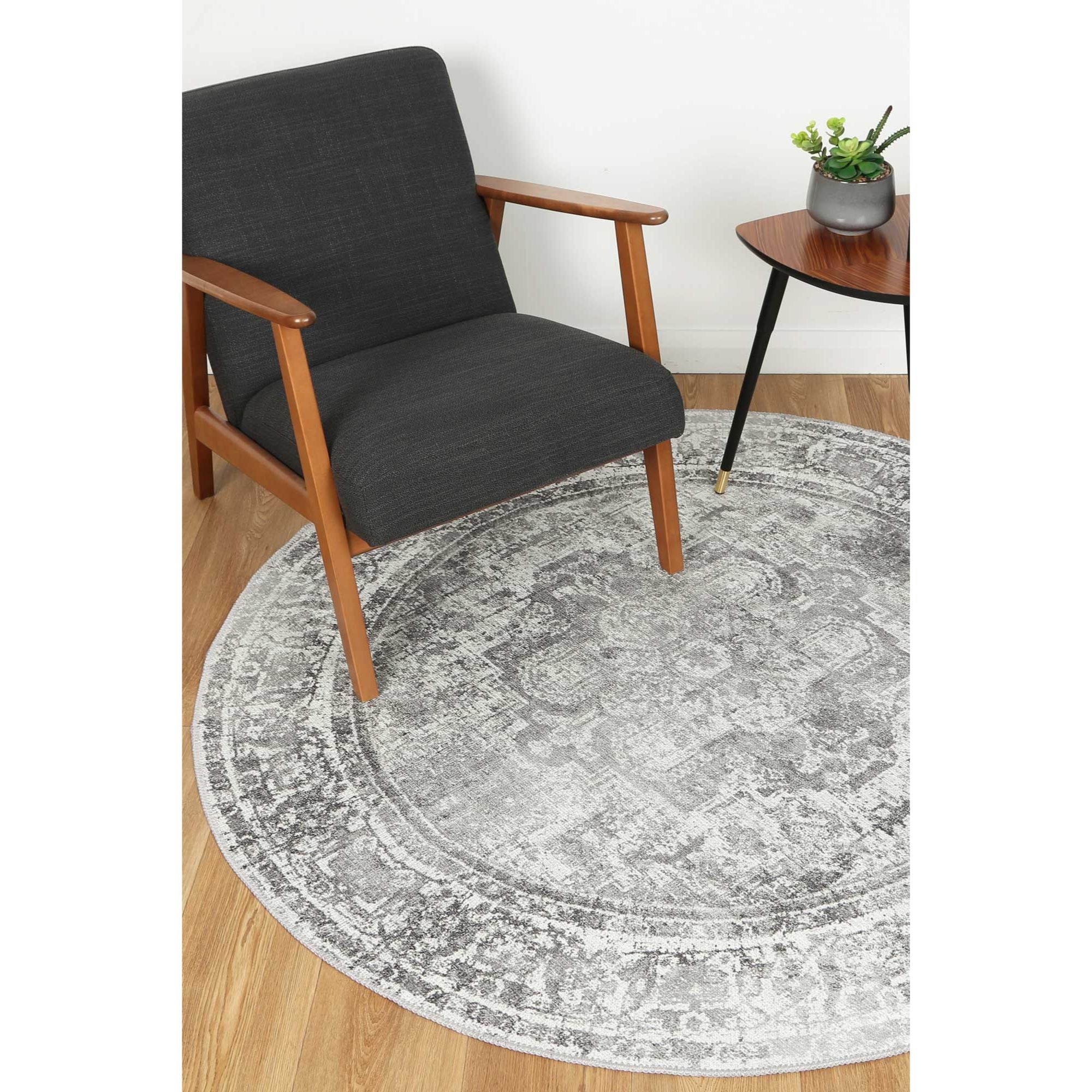 Hanmer Chilaz Grey Distressed Vintage Round Washable Rug