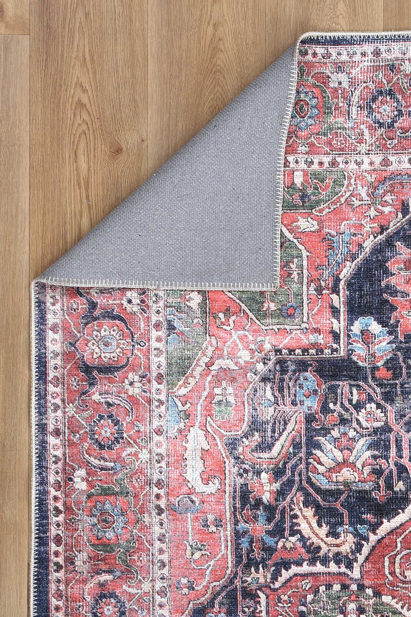 Waiheke Kendra Distressed Vintage Washable Rug