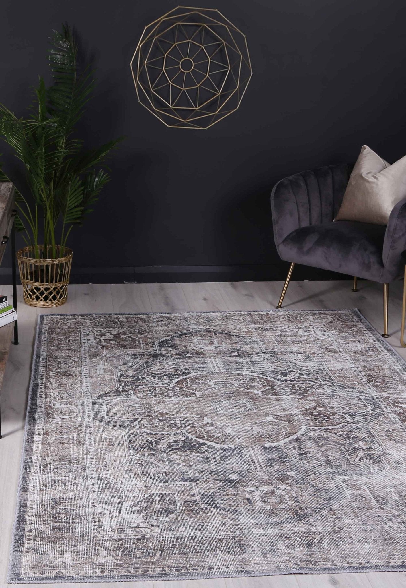 Waiheke Kendra Ash Distressed Vintage Washable Rug