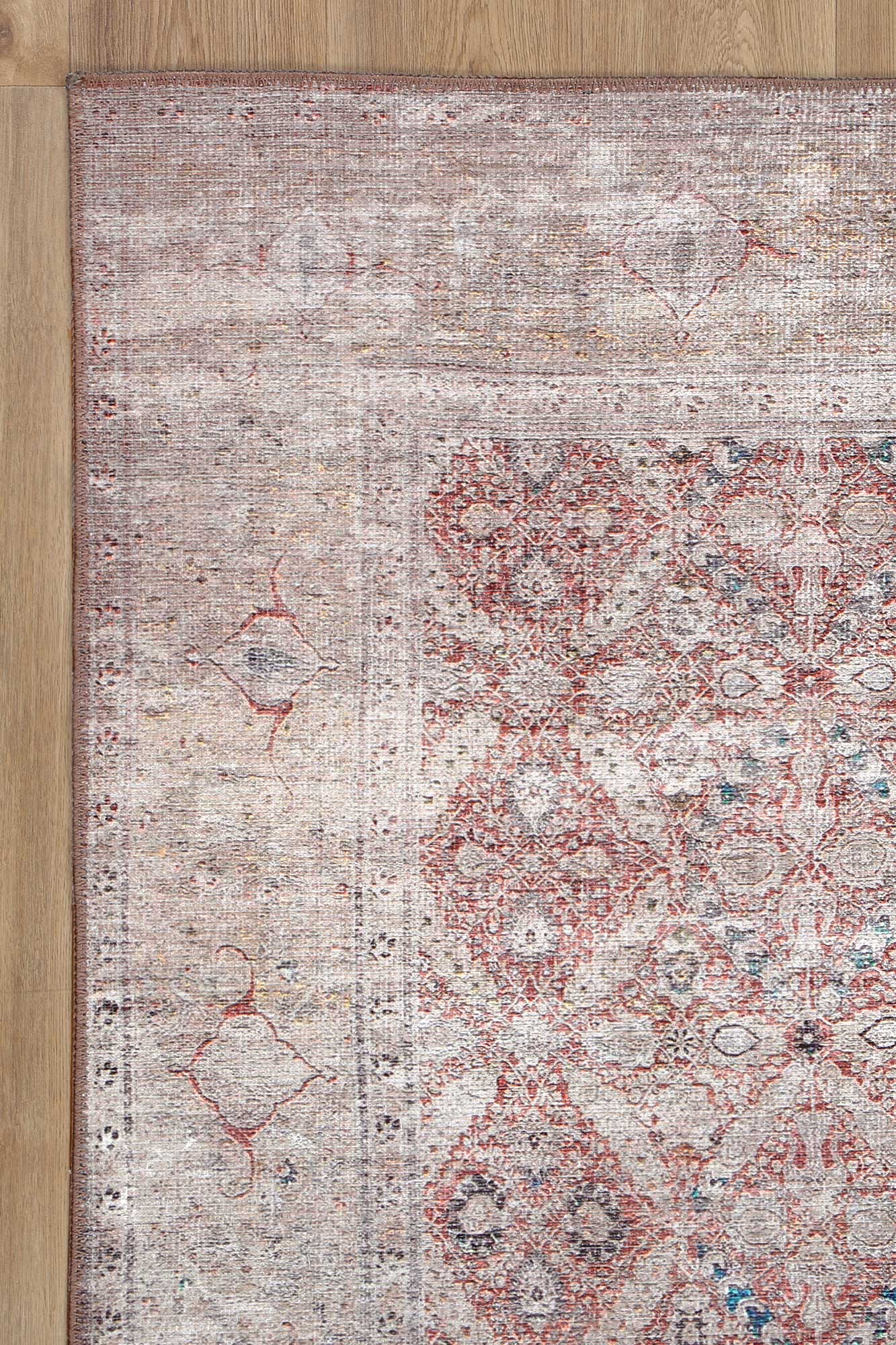 Tekapo Levent Distressed Vintage Machine Washable Rug