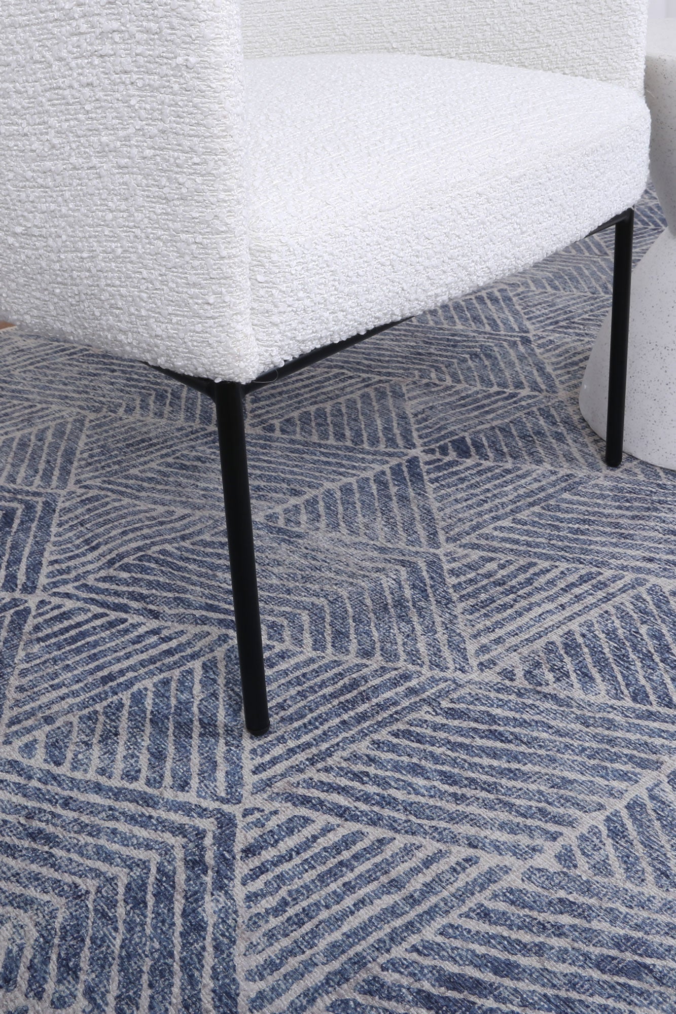 Akaroa Greenport Blue Machine Washable Rug