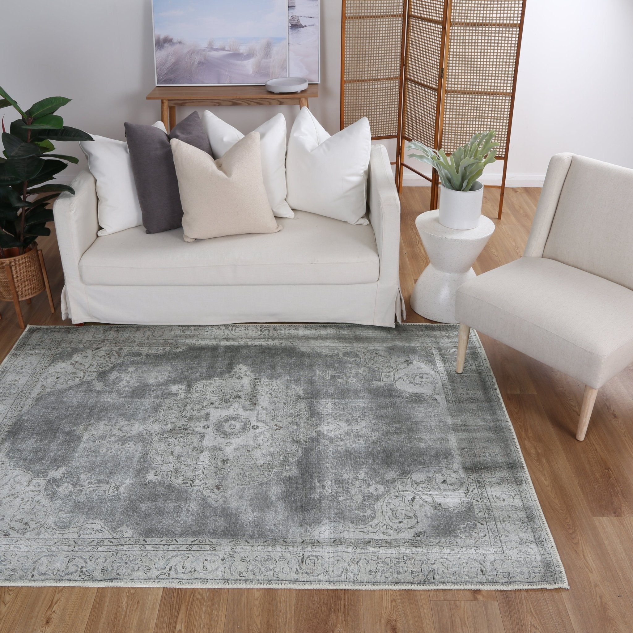 Omaru Isin Light Grey Machine Washable Rug