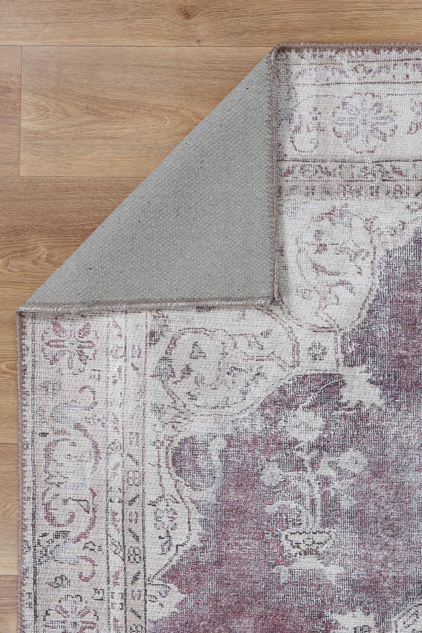 Omaru Isin Violet Machine Washable Rug