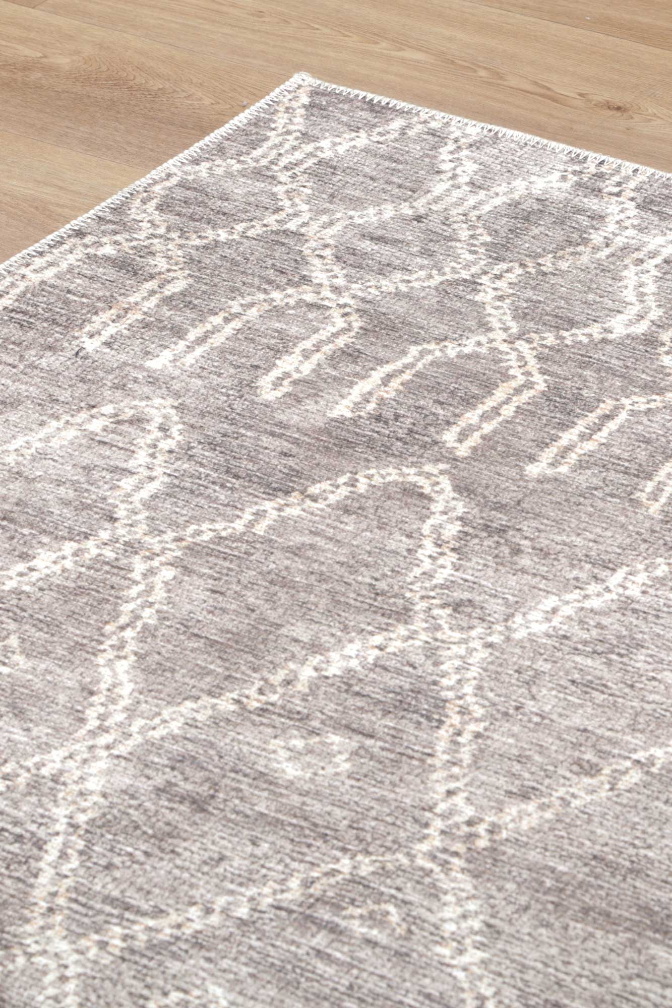 Taupo Nahla Beige Nordic Washable Rug